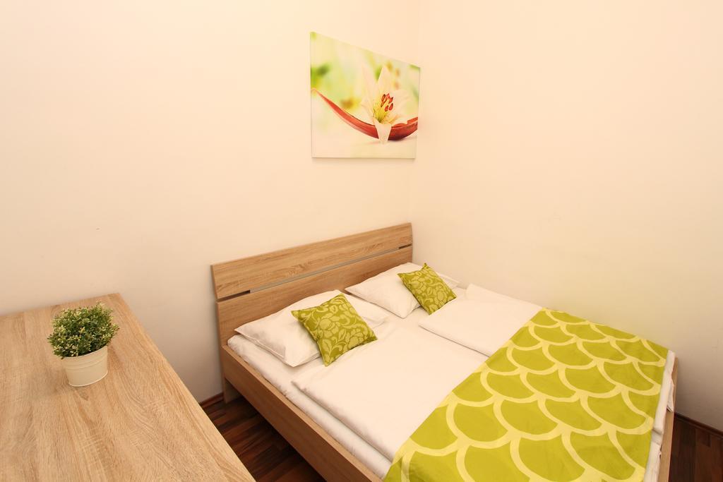 Apartmán Checkvienna - Waehringer Strasse Exteriér fotografie